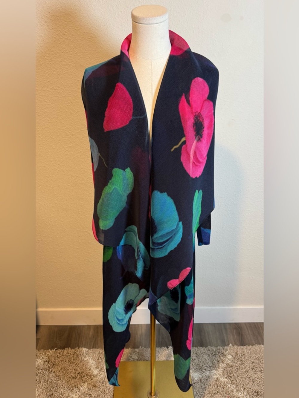 NWOT Alquema Collare Coat Pleated Jacket in Black Valley Print One Size - Picture 2 of 15